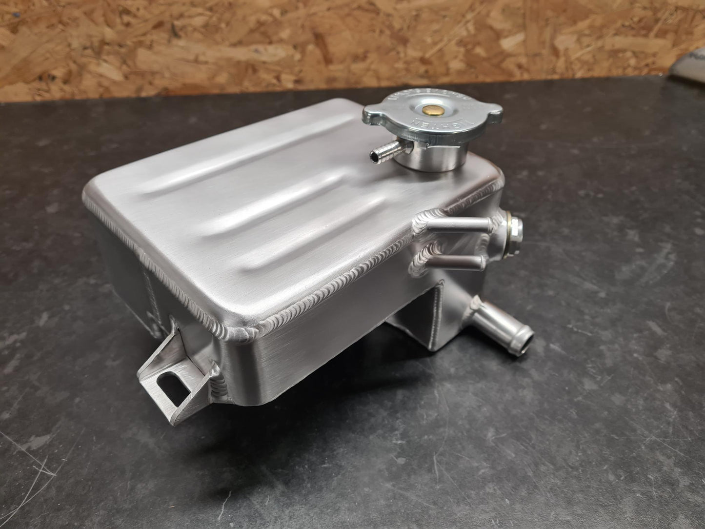 Mk2 Zafira VXR Header Tank